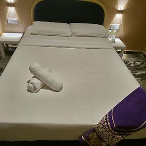 Bilik mewah berdua